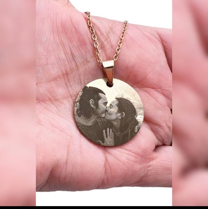 Customized Photo Engraved Locket – Personal Gift by Mrym Collection